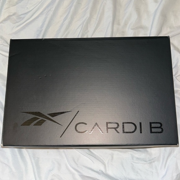 Cardi b shoes - Picture 1 of 7